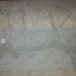 Elegant Lace Bralette in Gray